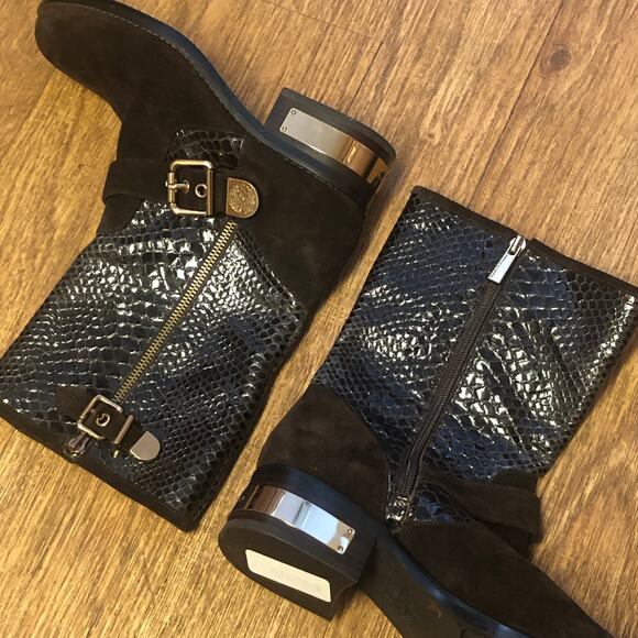 Vince Camuto Witty 2 Snake Embossed Moto Boots in Dark Brown and Gold Size 8.5 - Picture 3 of 12